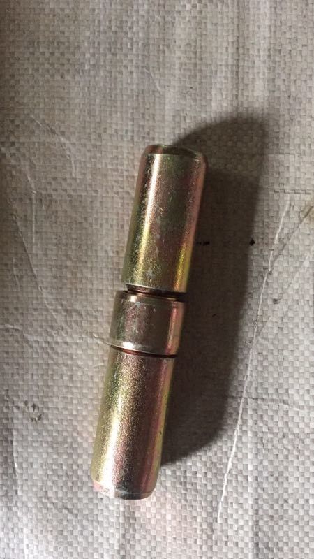 P60 épingle de verrouillage du seau de l'excavatrice avec une surface en acier à mille centimètres en acier zincé noir et oxygène