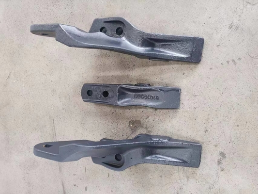Dents et couteaux latéraux JCB Hidromek 102S résistants à l'usure 81010605 81010630 81010640 Matériau en acier allié