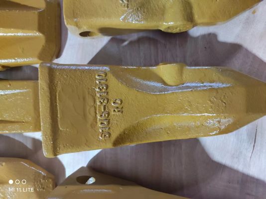 TIG Brand Factory Hyundai Style Bucket Teeth Pour 61Q6-31310RC Pour Hyundai R255 Avec une garantie GET contre la rupture