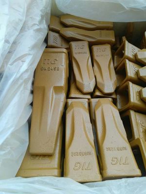 Dents de ripper des dents 9W2452 de seau de famille de  J450 de dents de ripper de chat de marque de NOTA: TIG® pour la terre de creusement